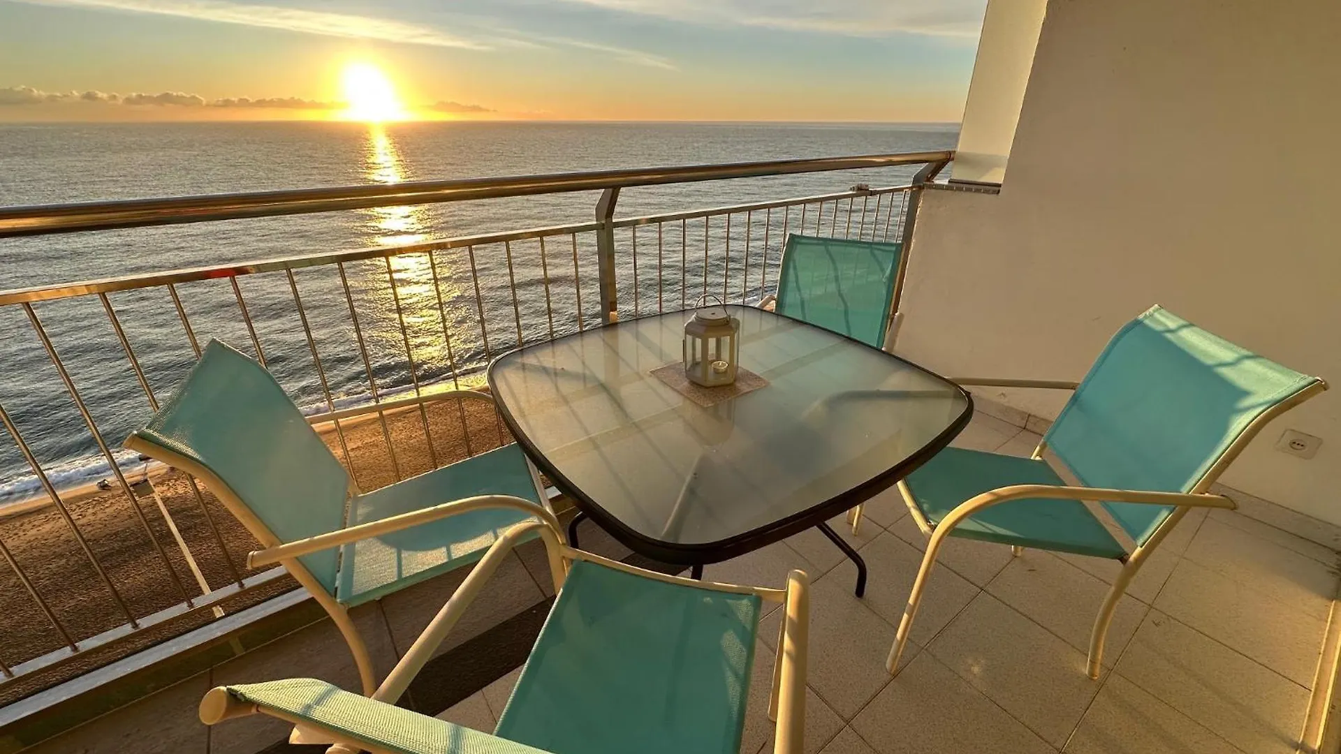 Apartamento Excepcional 1ª línea de mar Platja d'Aro Elypalace 10-2